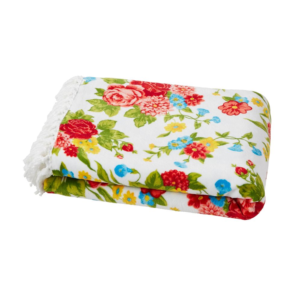 The Pioneer Woman Throw Blankets at Walmart - Where to Buy Ree Drummond ...