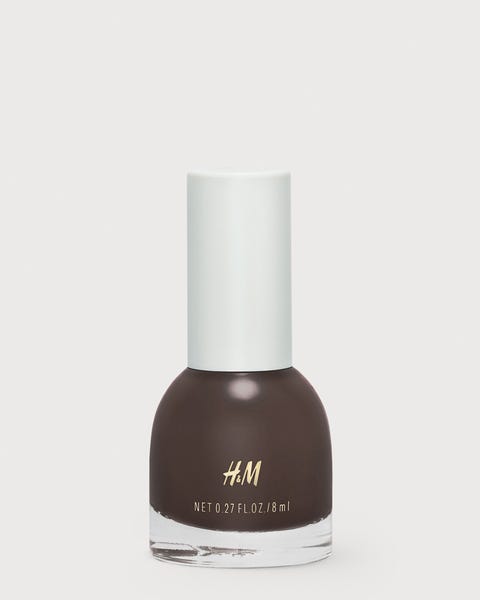 Nude Nail Polish Review - The Best Nude Nail Varnishes For All Skin Tones Nude Nail Polish Review - The Best Nude Nail Varnishes For All Skin Tones