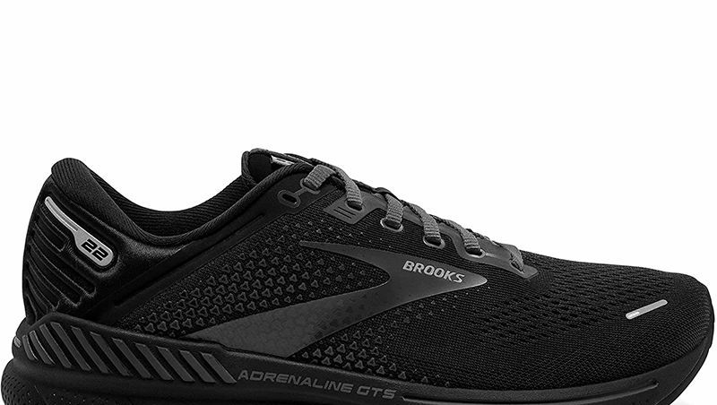 What Brooks Shoes Are Good for Flat Feet?