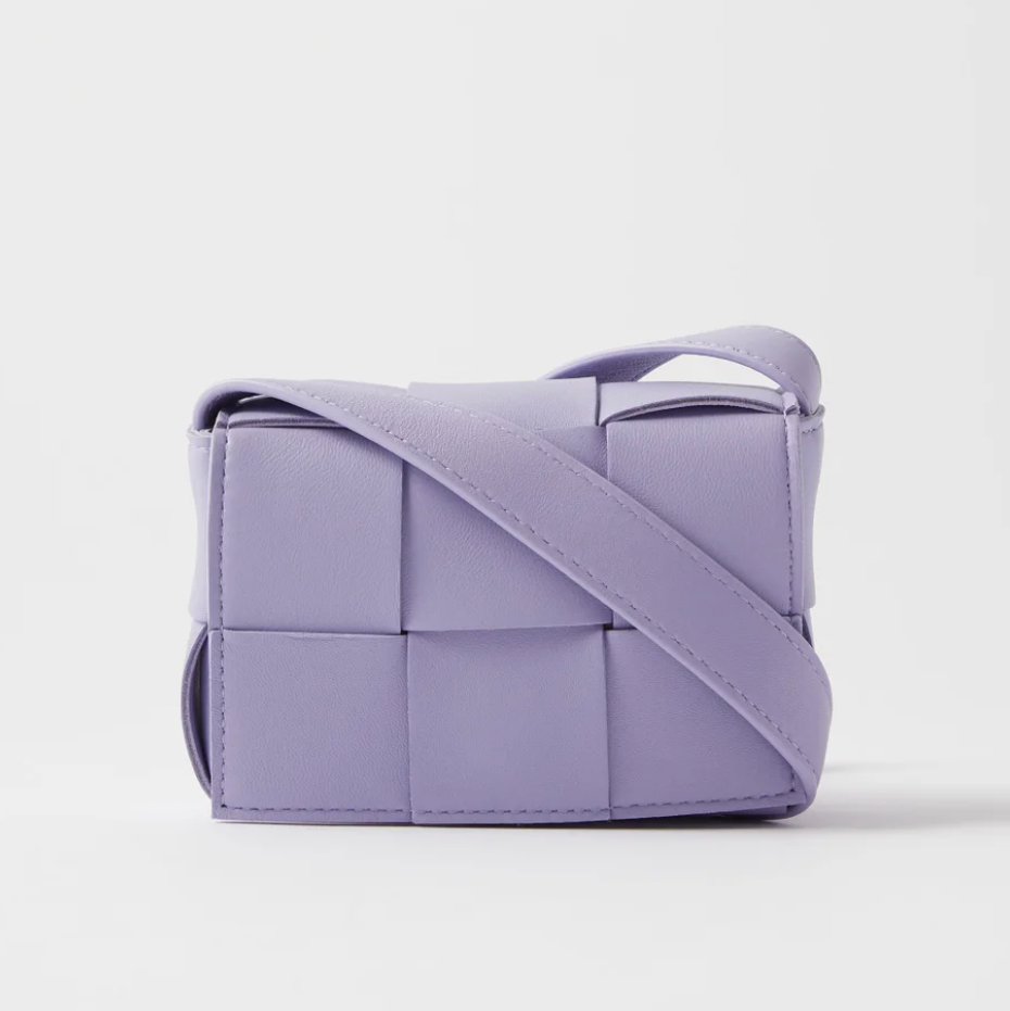 Cassette Mini Intrecciato-Leather Crossbody Bag Cassette Mini Intrecciato-Leather Crossbody Bag