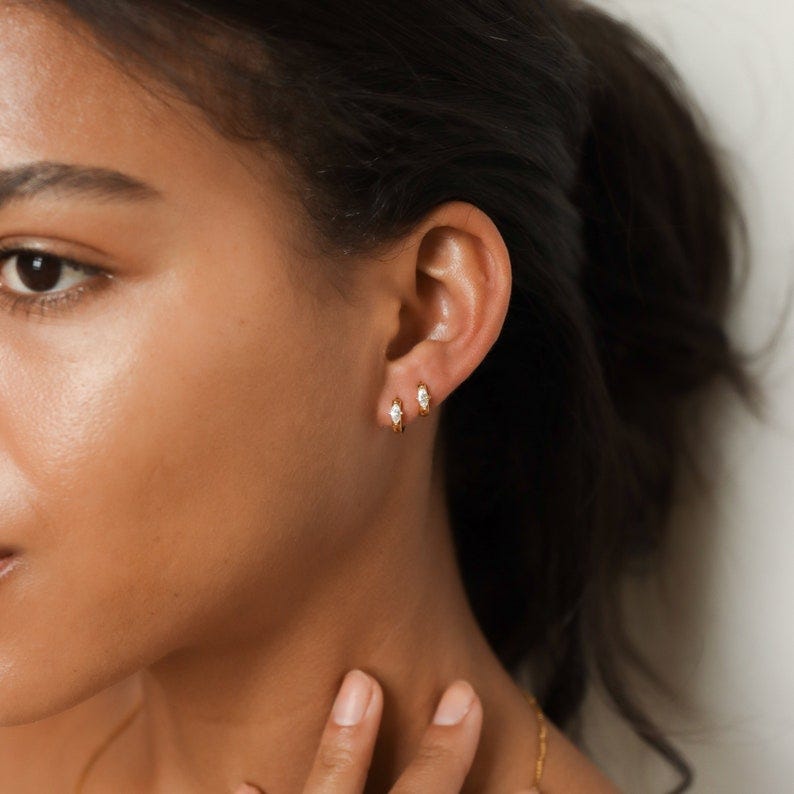 Aela Huggie Earrings 