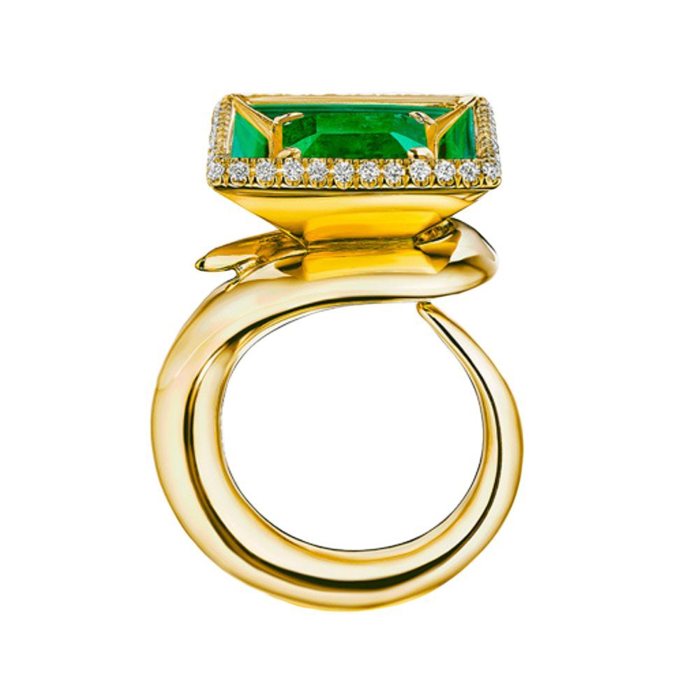 Pavilion Ring in 18K Gold with Emerald, Diamond Trim & Malachite Inlay