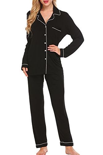 Ekouaer Silk Pajamas Womens Short Sleeve Sleepwear Soft Satin Button Down  Loungewear 2 Piece Pjs Shorts Set Black Small : : Clothing, Shoes  & Accessories