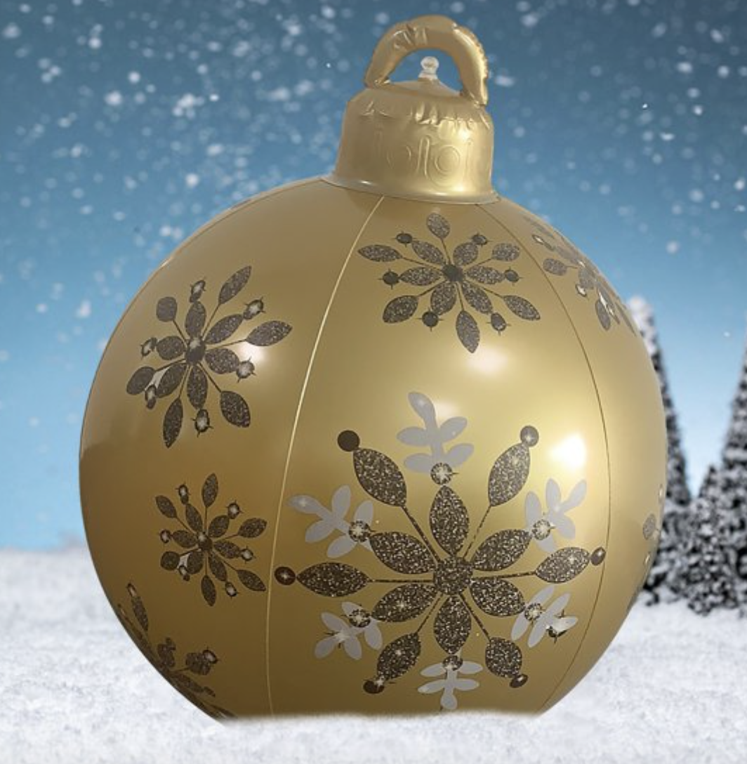 We're Obsessed With These Large Outdoor Christmas Ornaments For Our Yards