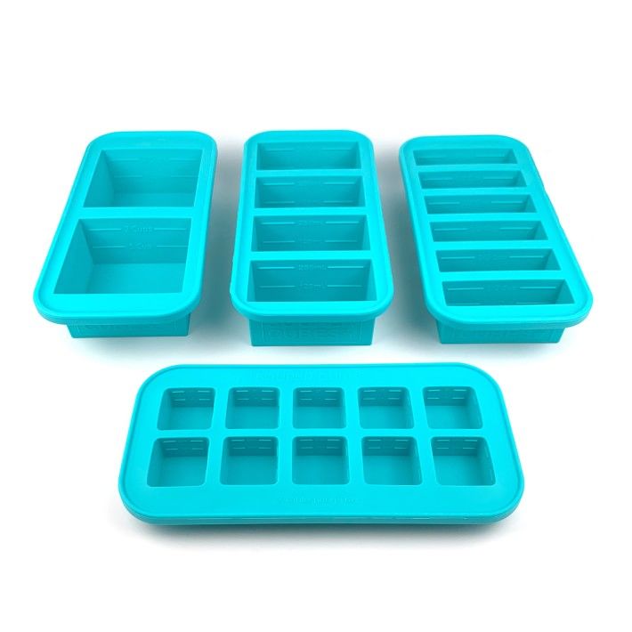 https://hips.hearstapps.com/vader-prod.s3.amazonaws.com/1660705262-souper-cubes-freezer-tray-with-lid-o.jpg?crop=1xw:1.00xh;center,top&resize=980:*