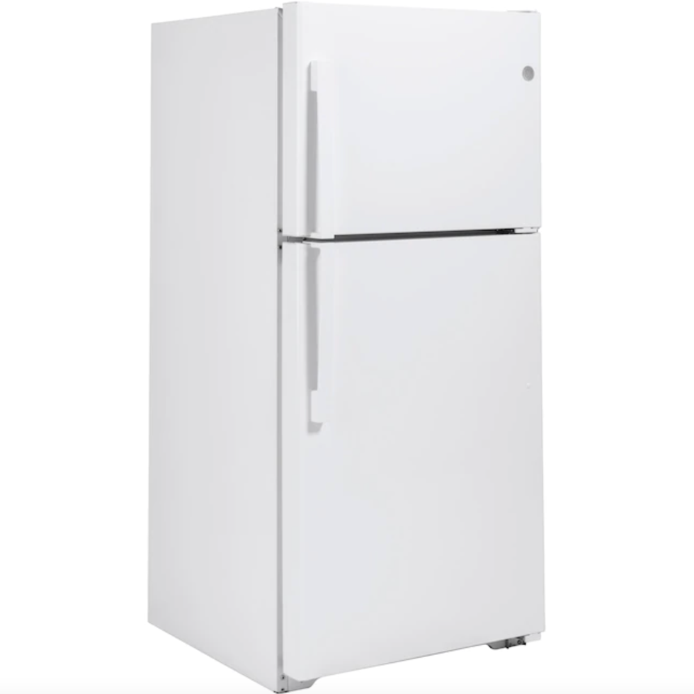 Garage-Ready Top-Freezer Refrigerator