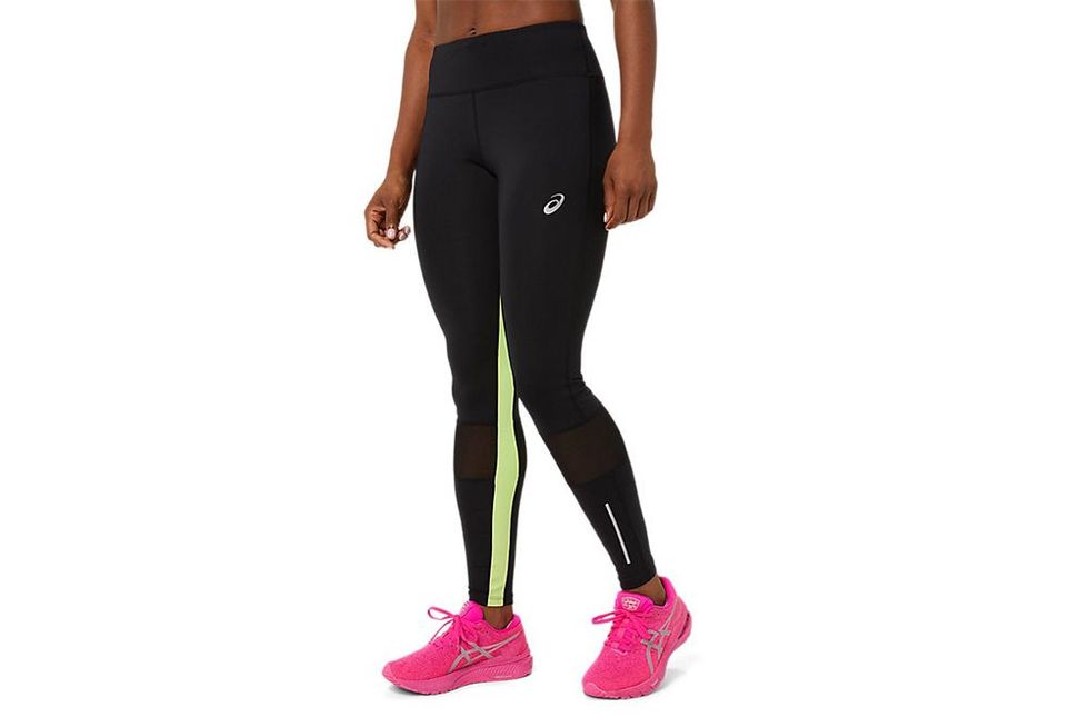 These Running Leggings With Pockets Make It Easy to Carry Your