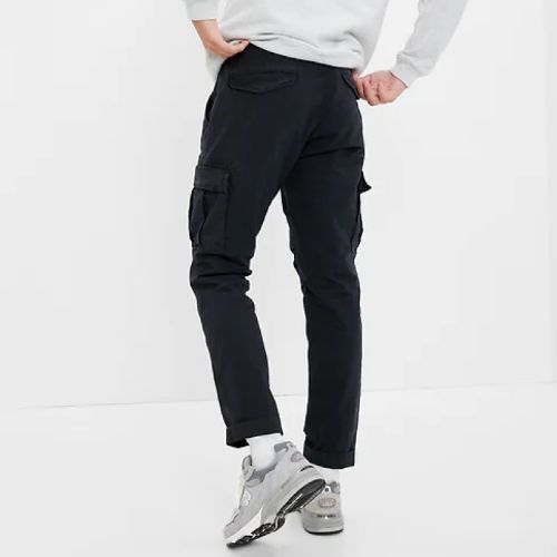 13 Best Travel Pants for Men 2023 - Comfy Pants for Commuting