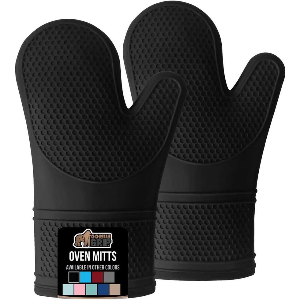 5 Best Oven Mitts of 2023 - Quirky Kitchen Gloves and Silicone Oven Mitts