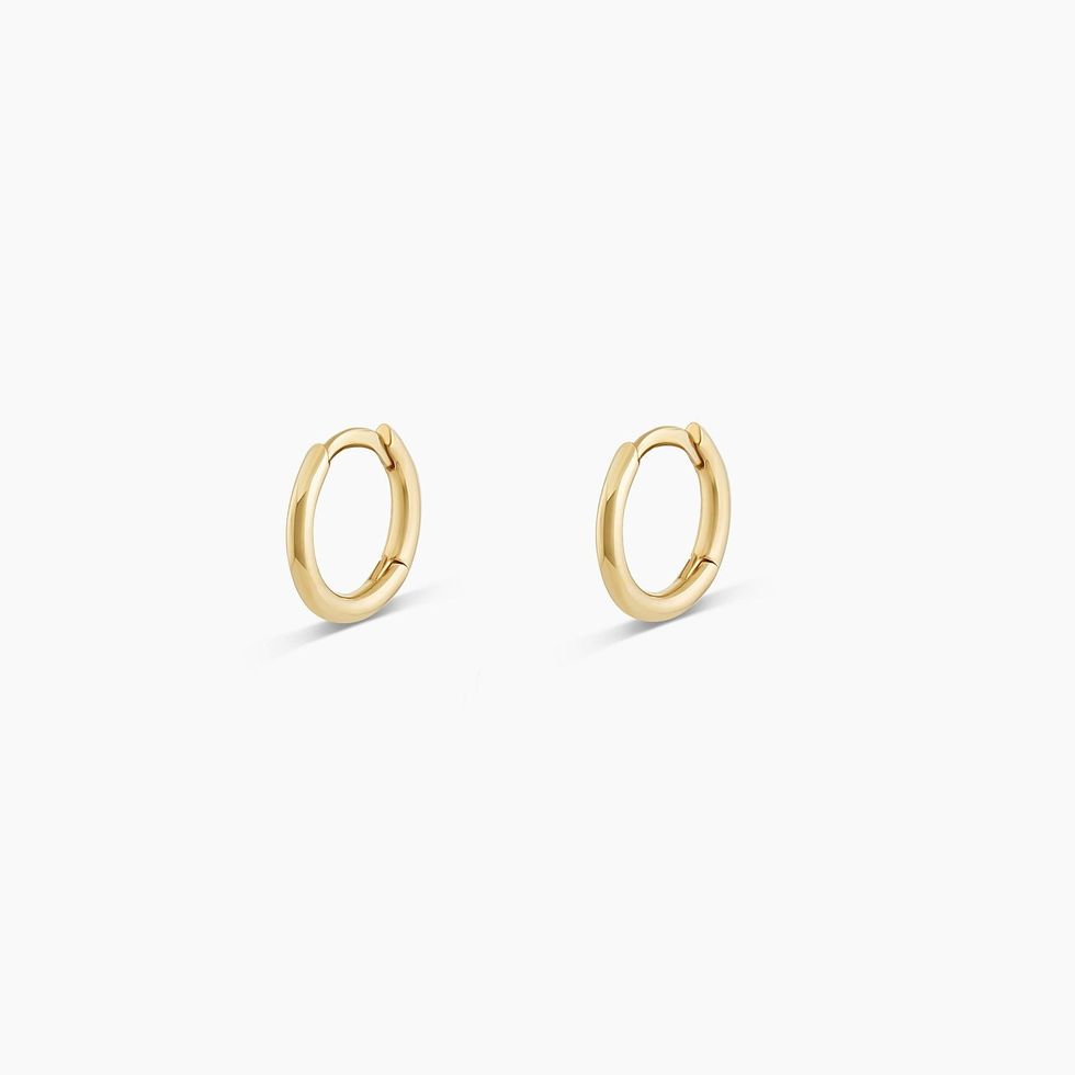25 Best Huggie Earrings 2023 - Gold, Silver, Diamond Small Hoops