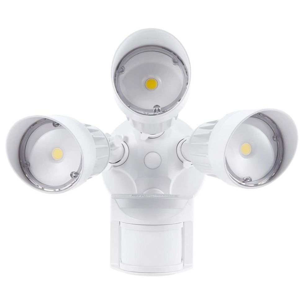 4 Important Places to Put Motion Sensor Lighting Outside Your Home -  Command One Security