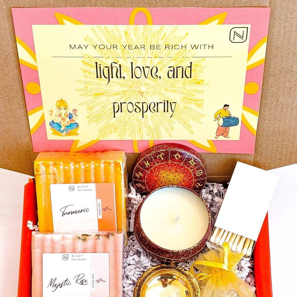 Household Gift Items  Best Personalised Diwali Gifts Online
