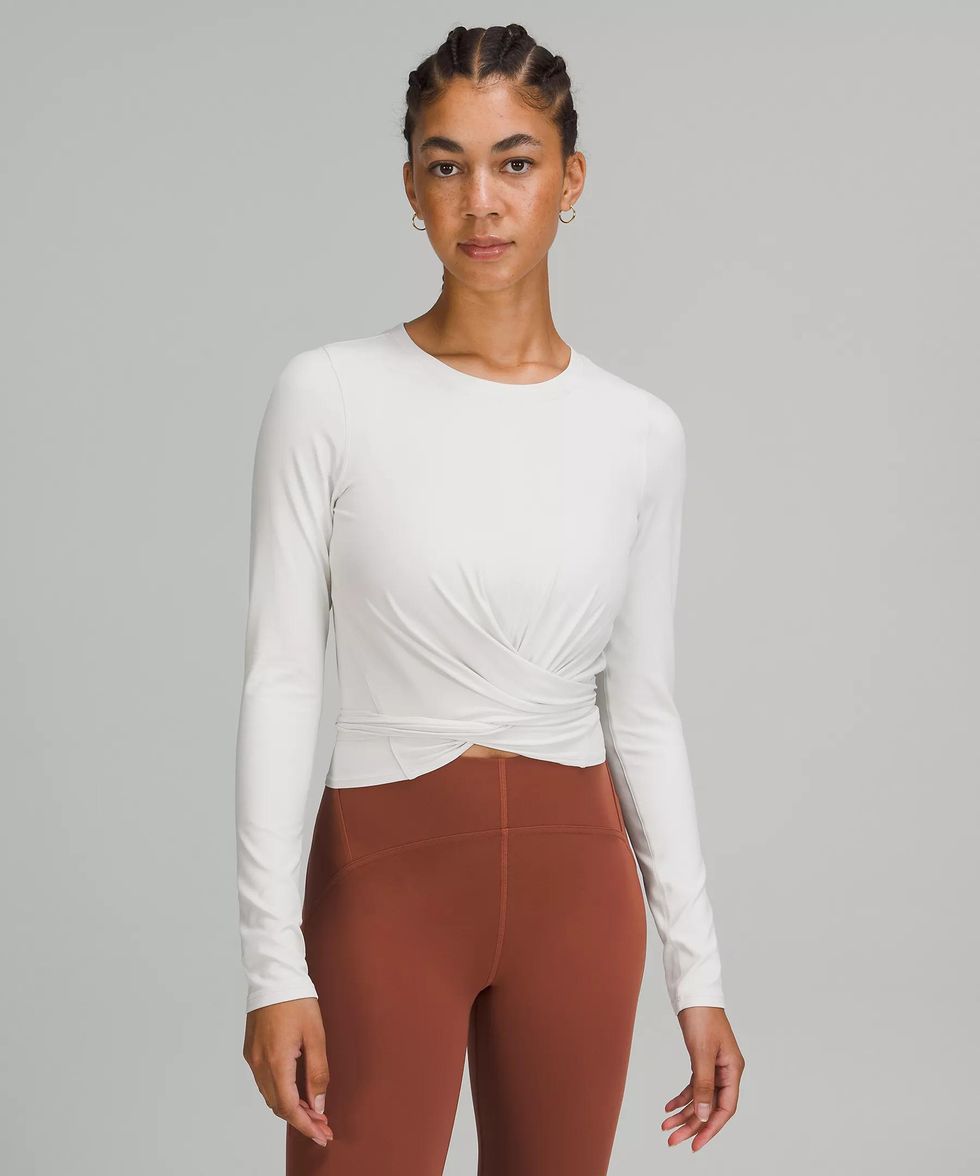 Best Labor Day Clothing Sales – , Lululemon, Saks and More Deals – WWD