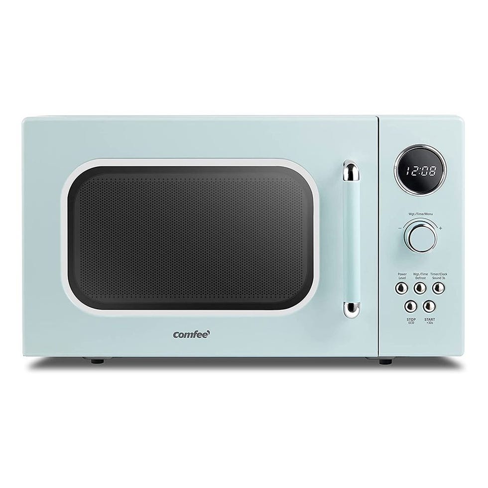 https://hips.hearstapps.com/vader-prod.s3.amazonaws.com/1662050861-retro-microwave-with-multi-stage-cooking-1662050853.jpg?crop=1xw:1xh;center,top&resize=980:*