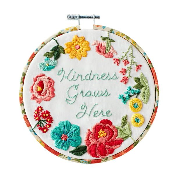 Pioneer Woman Floral Patchwork Print Grime Guard Q-Snap or Round Hoop Cover  For Cross Stitch and Needlework