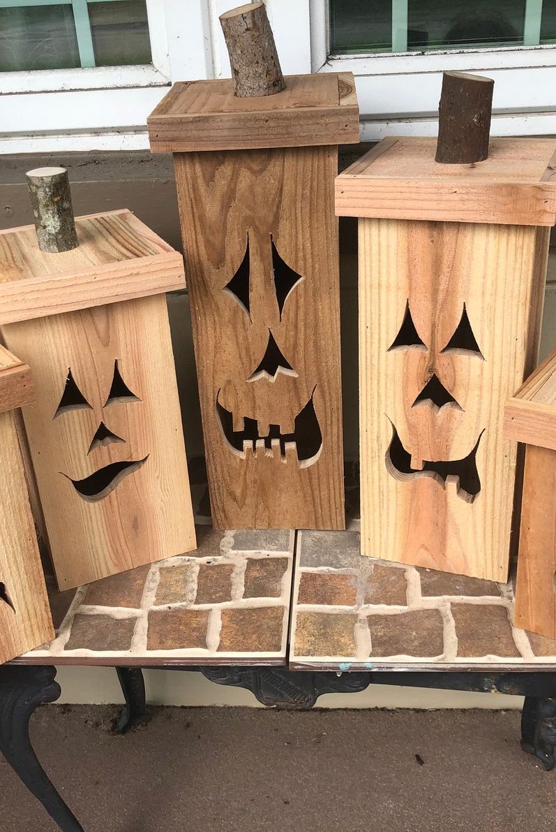 Family of Five Rustic Cedar Halloween Pumpkins