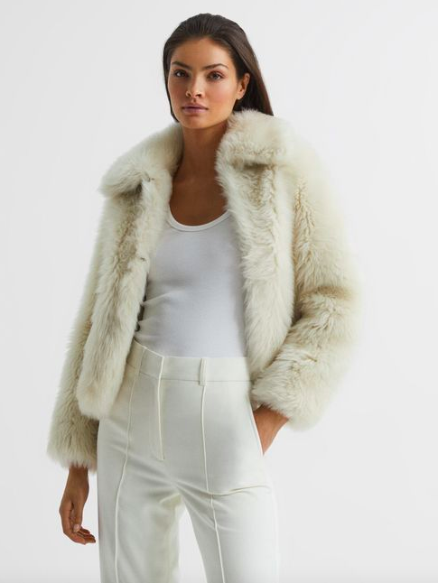 Womens Clothing Coats Fur coats Skinnydip London Cloudy Collared Faux-fur Coat in Pink 