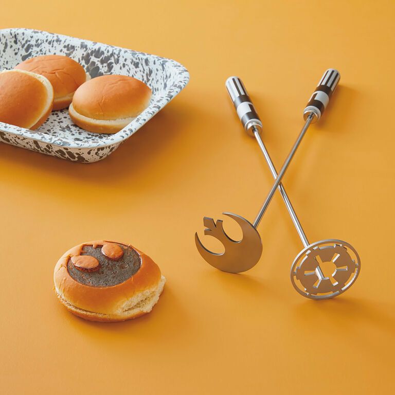 Star Wars gifts for the kitchen to make cooking more fun