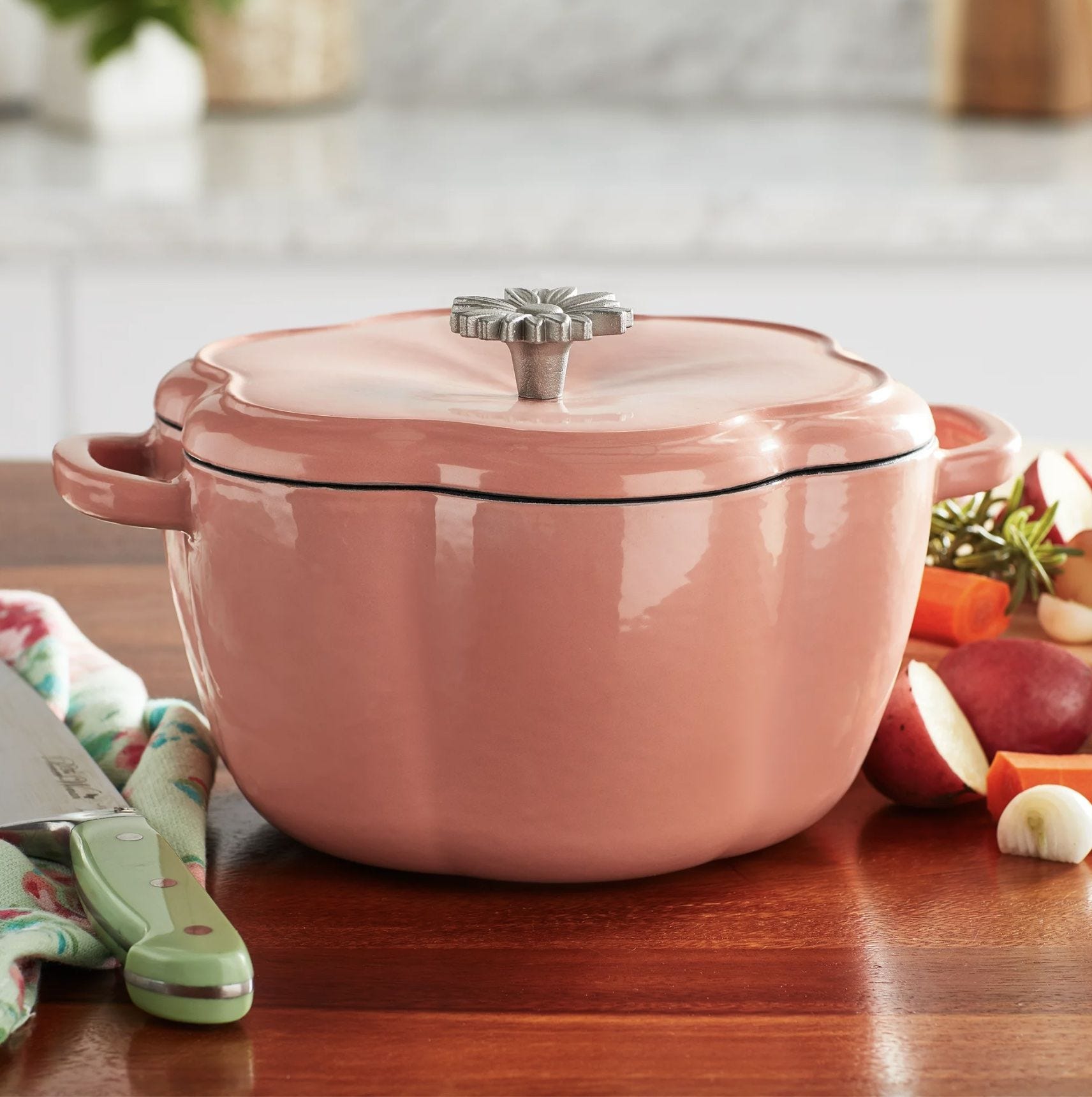 9-best-dutch-ovens-2023-top-dutch-oven-brands