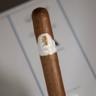 Davidoff Winston Churchill Davidoff Winston Churchill