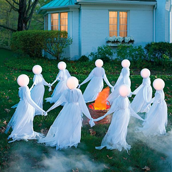 Holding Hands Ghosts, 3-Pack Holding Hands Ghosts, 3-Pack