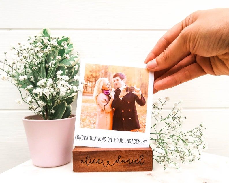 10 Creative Engagement Gift Ideas for Her!