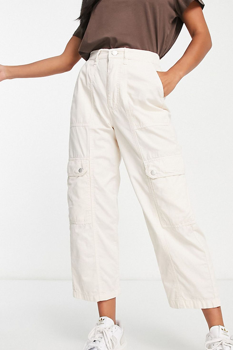 Stylish and Comfortable Women's Cargo Pants with Loose Fit and Pockets 