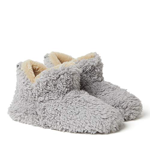 14 Best Fuzzy Slippers for Women - Best Fuzzy Slippers