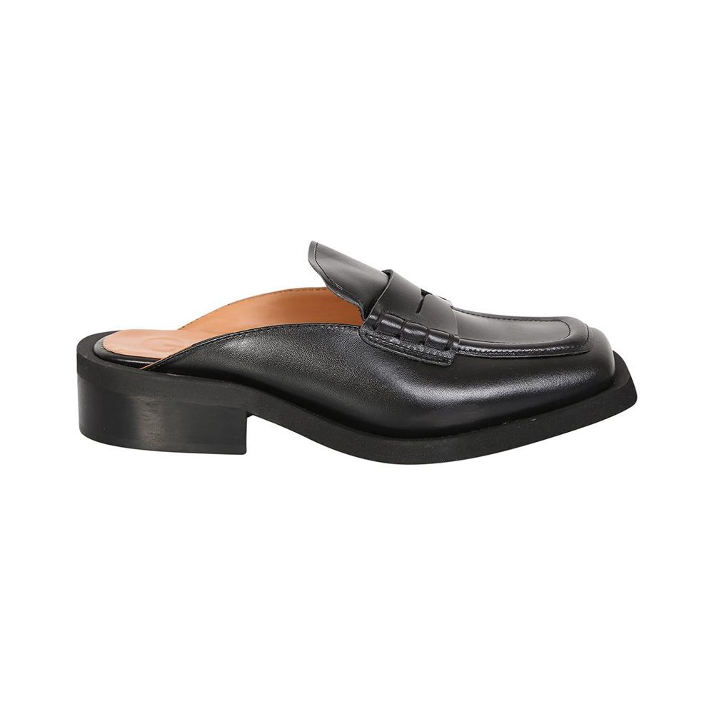 Backless loafers with square toes