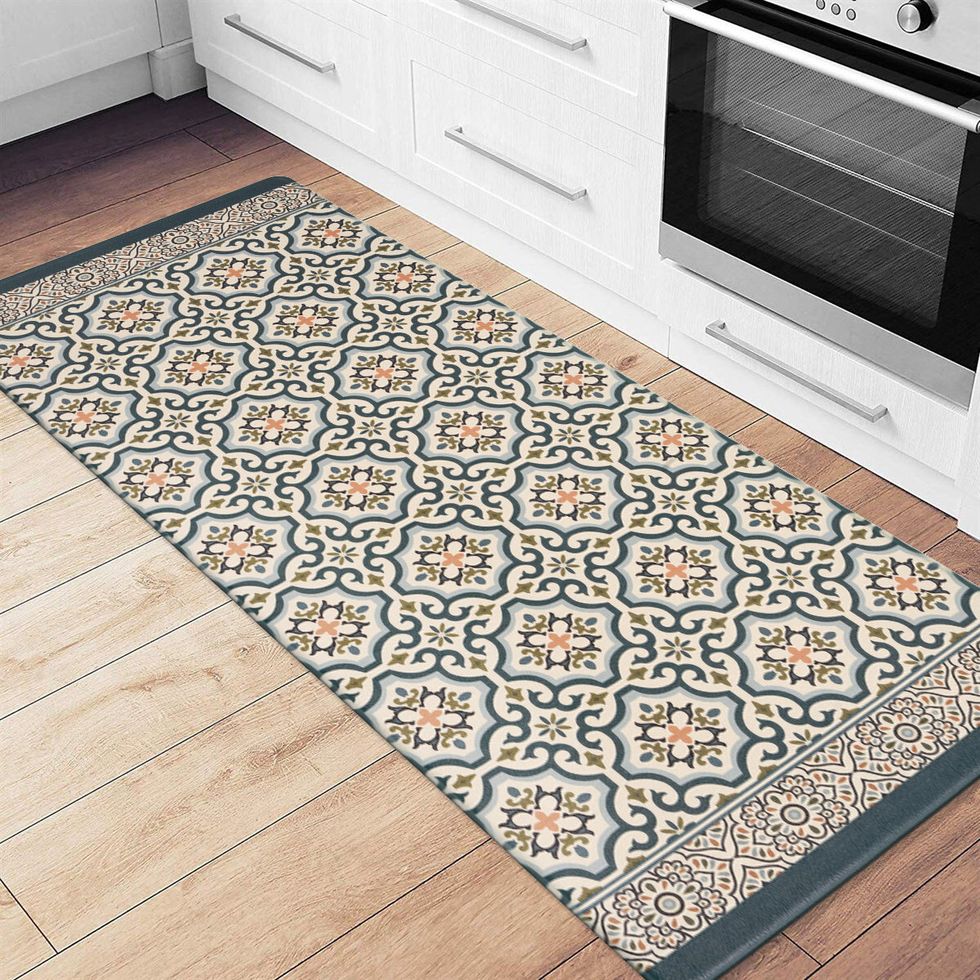 What is the best material for kitchen rugs? —