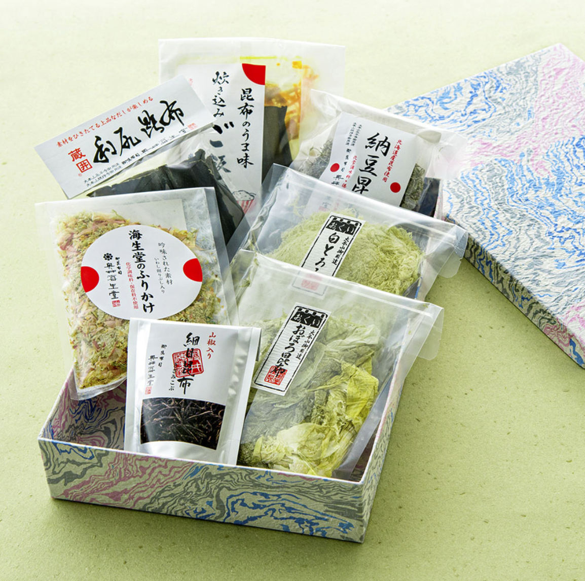 受注生産品】 三島食品 高カルシウム こんぶとほんのりお抹茶ふりかけ