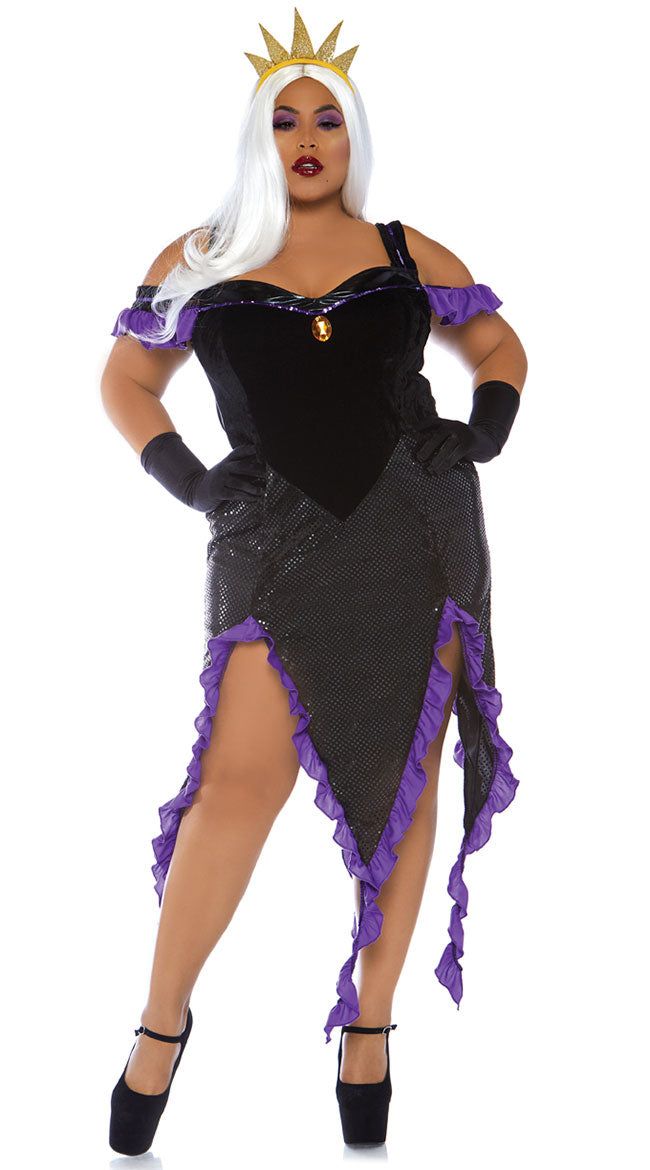 DIY Halloween Plus-Size Costumes for Women  Plus size cosplay, Curvy  cosplay, Plus size costumes