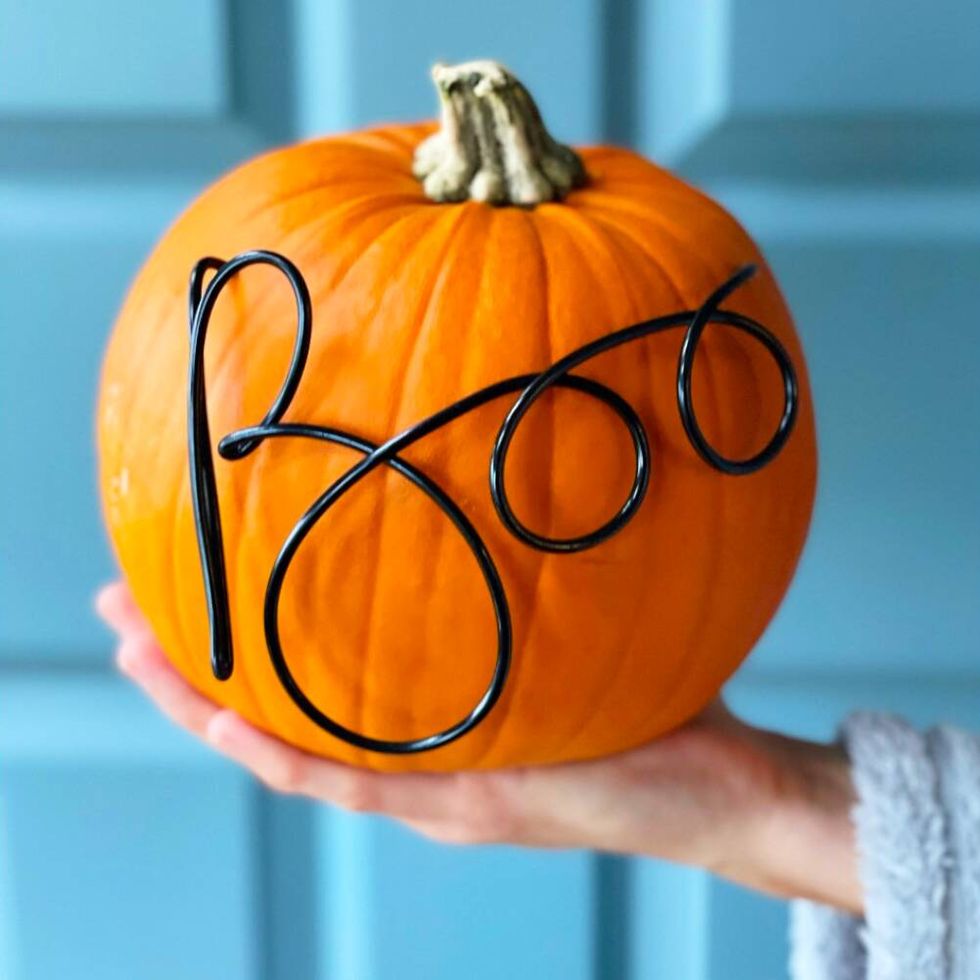 Halloween 'Boo' Wire Words For Pumpkin Decorating