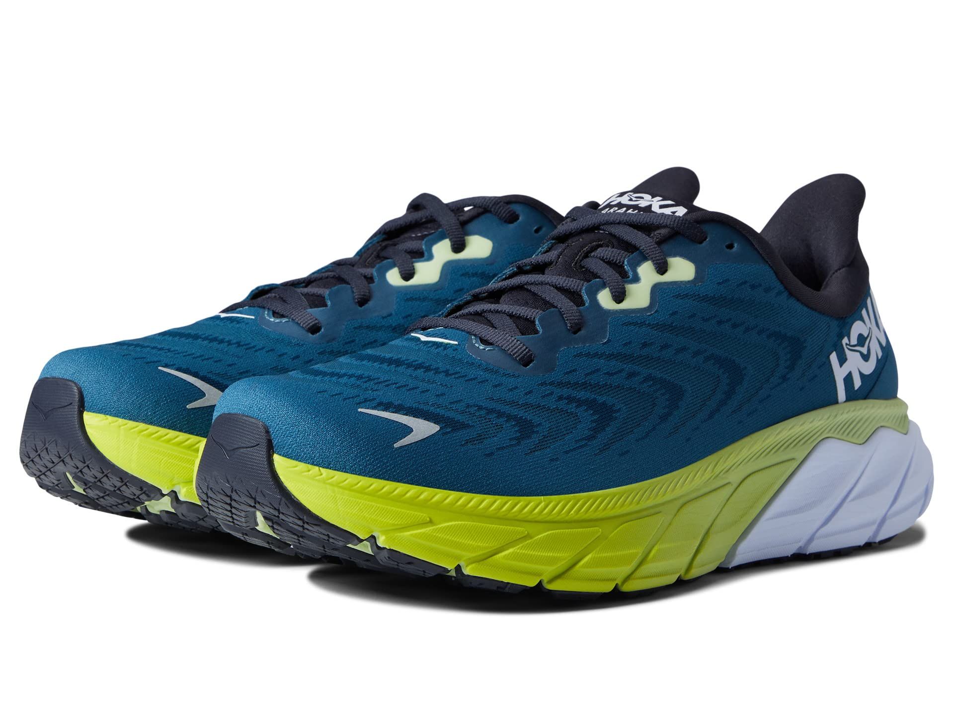 Are Hoka Running Shoes Good for Flat Feet?