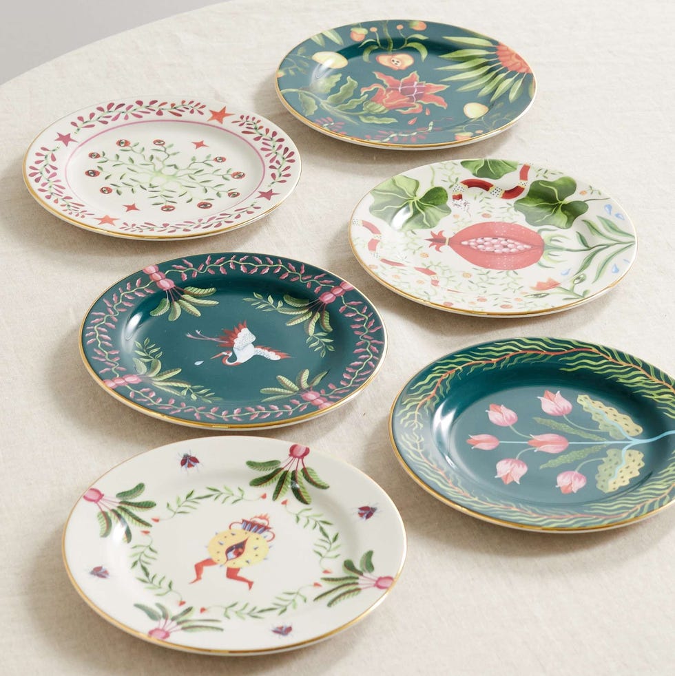 Set of Six Gold-Plated Porcelain Dessert Plates