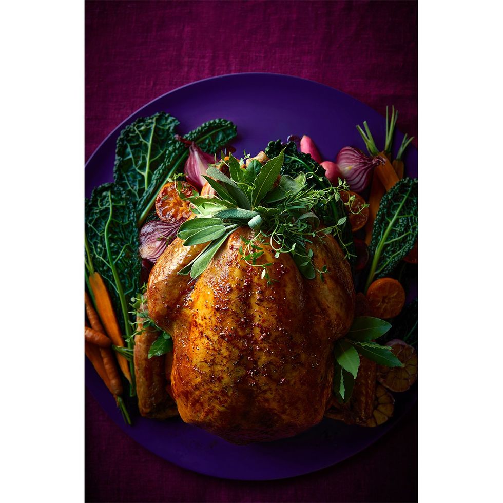Medium Duchy Organic Bronze Feathered Whole Turkey with Giblets