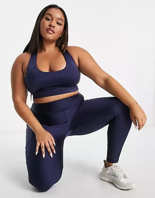 Top 11 Plus Size Leggings and Yoga Pants for Flattering Your Curves  The  Yoga Nomads