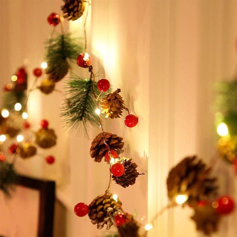 Pinecone Christmas String Lights