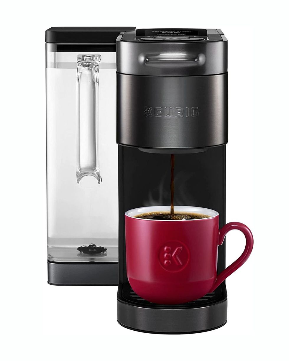 Keurig 2.0 Plastic Carafe 32oz Double-Walled with Easy-Pour Handle, Holds  and Dispenses Up to 4 Cups of Hot Coffee, Compatible With Keurig 2.0 K-Cup