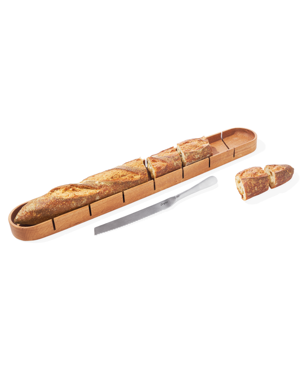 Oak Baguette Board with Bread Knife