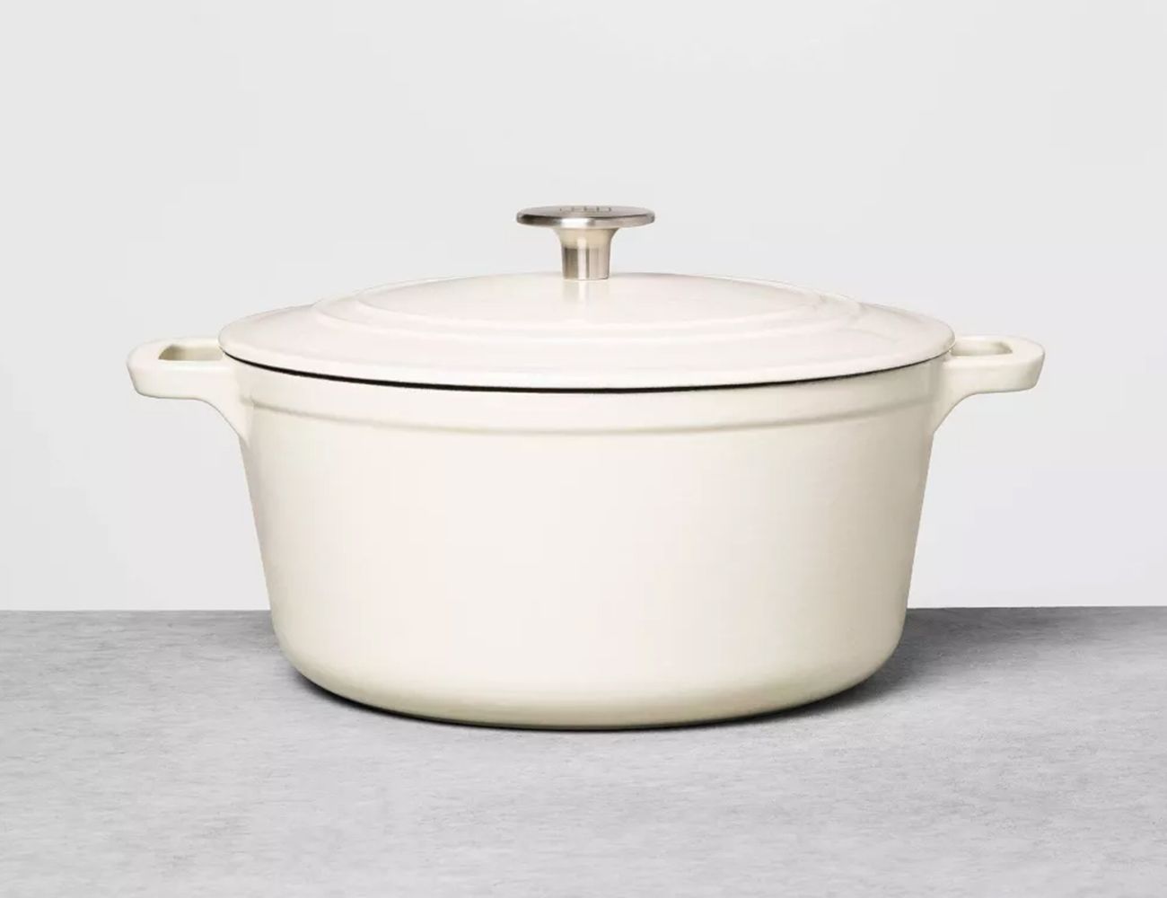 https://hips.hearstapps.com/vader-prod.s3.amazonaws.com/1667486252-hearth-hand-with-magnolia-enameled-cast-iron-dutch-oven-1667486247.jpg