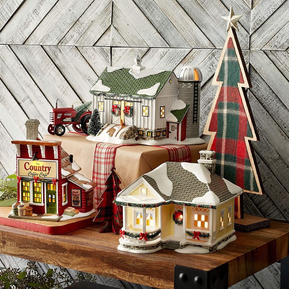 Department 56 Country Living Village 