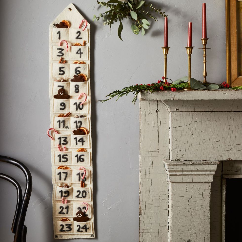 Handmade Holiday Felt Advent Calendars