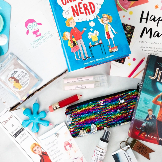 beTWEEN the Bookends Subscription Box