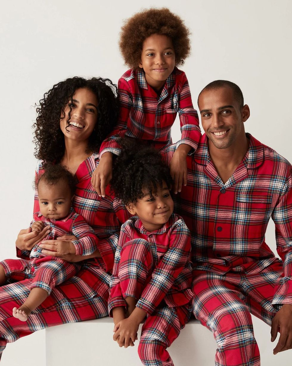 Family Christmas pyjamas - 29 best matching pyjamas 2022