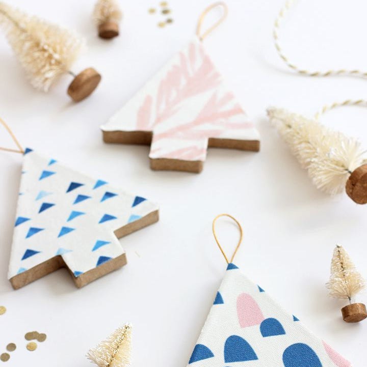 This year, impress your friends and family with thoughtful DIY Christmas gifts that you can easily make at home. From handmade candles and bath bombs to personalized photo frames and knit scarves, there are endless creative possibilities to show your loved ones how much you care this holiday season.