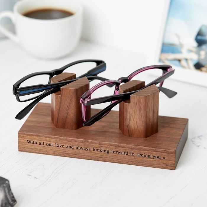 Personalized Double Glasses Stand