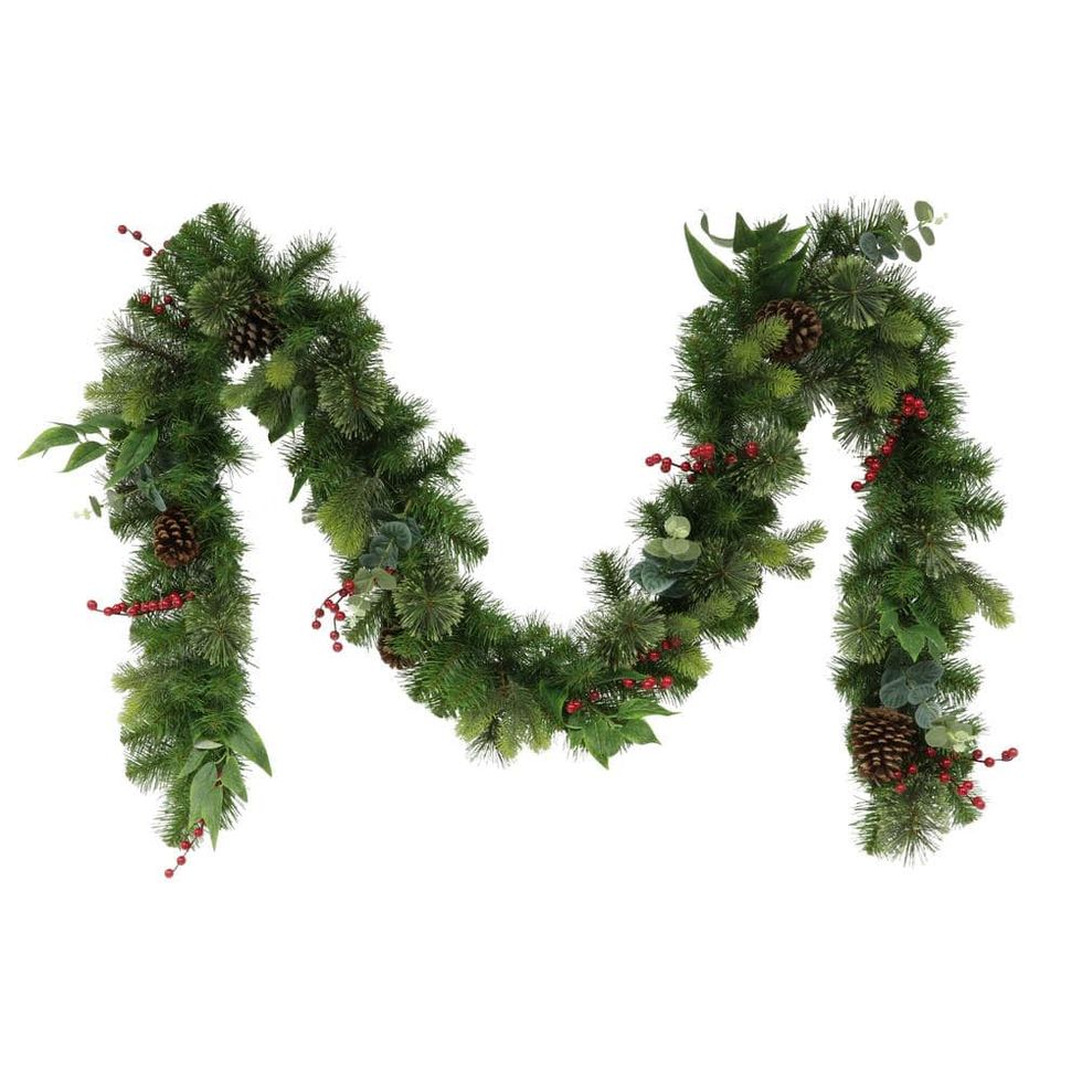 10 Best Christmas Garland With Lights 2022 - Pre-Lit Christmas Garland
