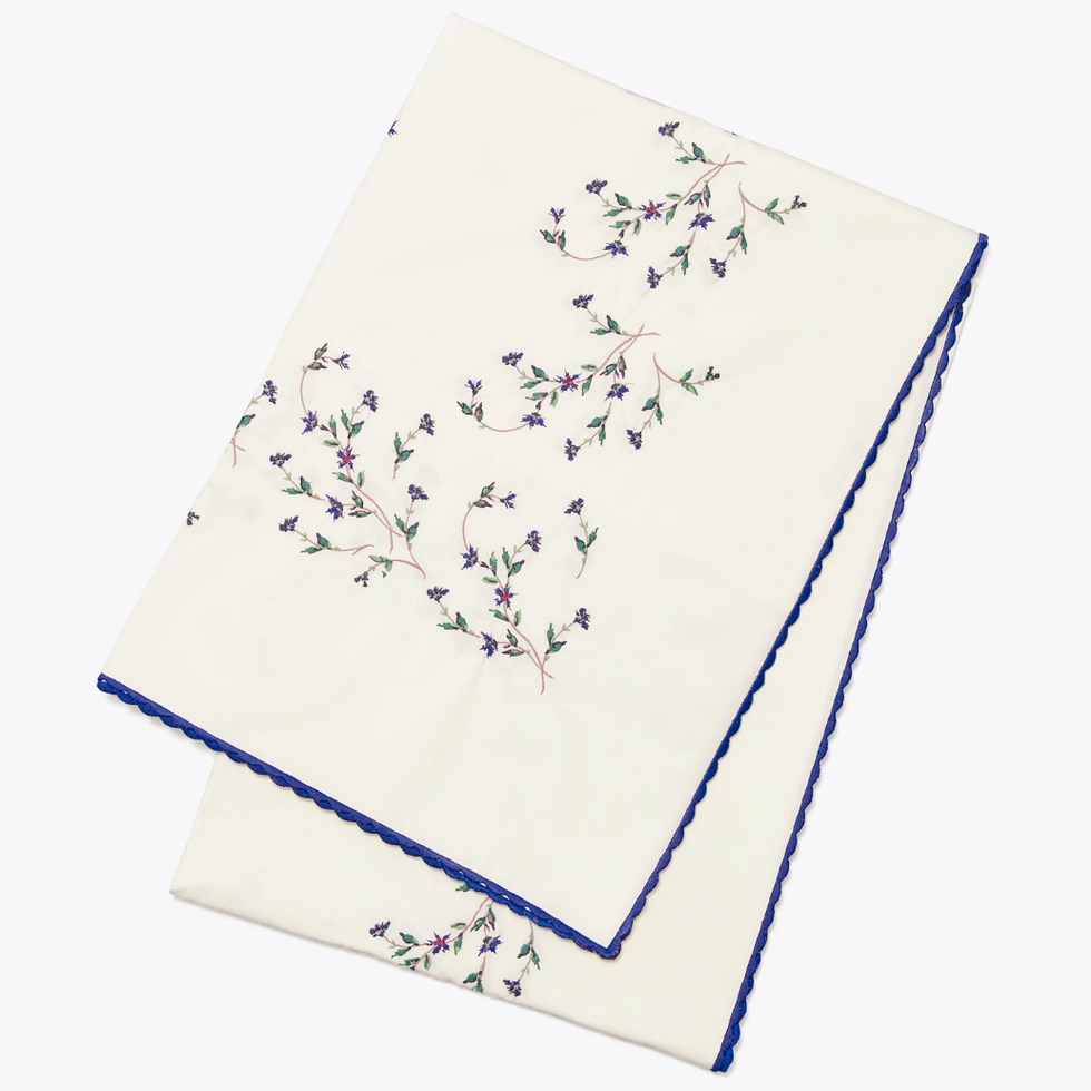 Jolie Fleur Embroidered Tablecloth