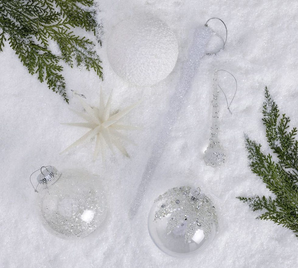 Shatterproof Winter White Ornament Sets